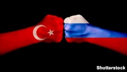 Иллюстрация на тему ухудшения отношений между Россией и Турцией. 