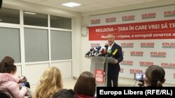 Președintele Igor Dodon la conferința de presă după închiderea centrelor de votare, duminică, 15 noiembrie 2020.