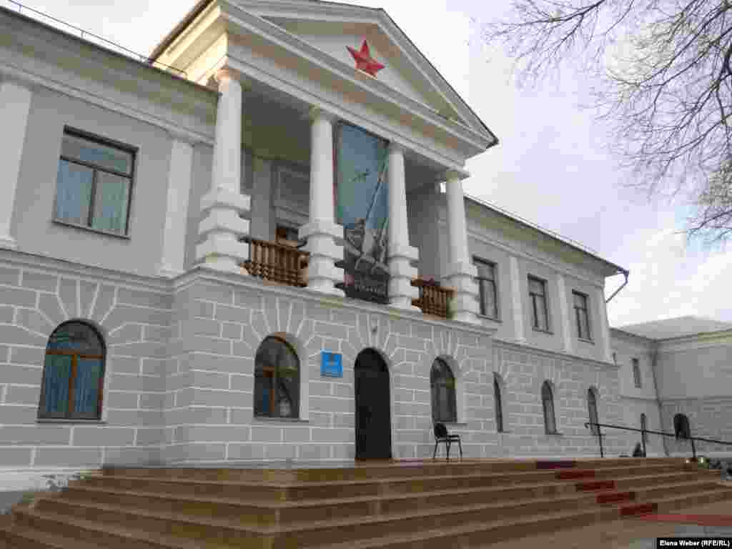 The former main building of the KarLAG system in Dolinka has been renovated to house the Museum of Political Oppression.