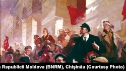 Începutul: liderul bolșevic Vladimir Lenin la Gara Finlandeză din Petrograd (aprilie 1917)