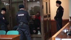 Українських моряків залишили під арештом – відео
