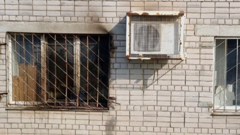 Омский военкомат забросали коктейлями Молотова