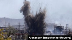Завод «Азоўсталь» пад расейскімі бомбамі. 11 траўня 2022
