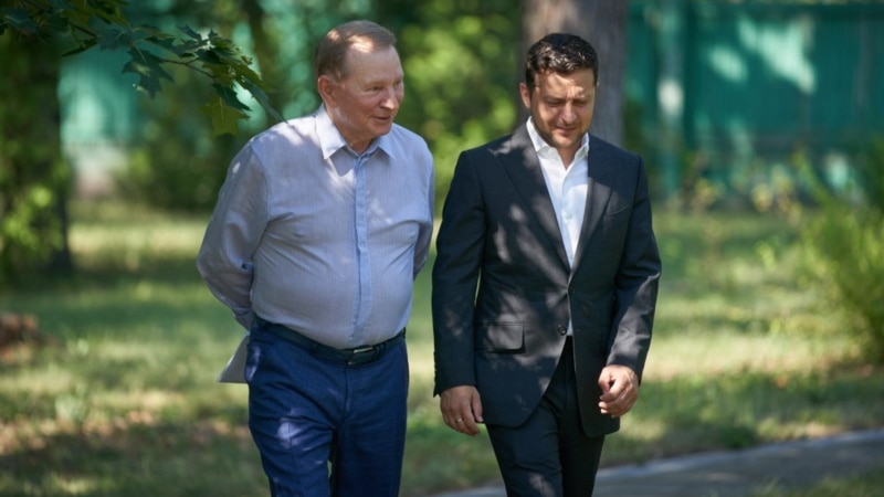 Кучма покинул пост главы украинской делегации в контактной группе по Донбассу
