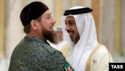  Глава Чечни Рамзан Кадыров и член правящей королевской семьи эмирата Абу-Даби, шейх Мансур ибн Зайд Аль Нахайян. 2019 год 