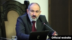 Armenia -- PM Pashinian Addresses the Government. 31March, 2022