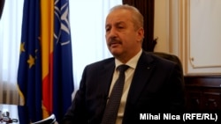 Ministrul român demisionar al Apărării, Vasile Dîncu