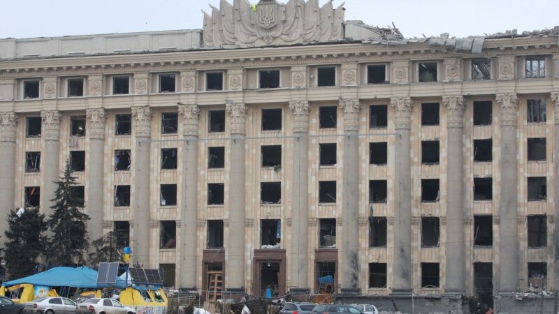 Войска РФ обстреливают Харьков, пытаются обойти Изюм – власти