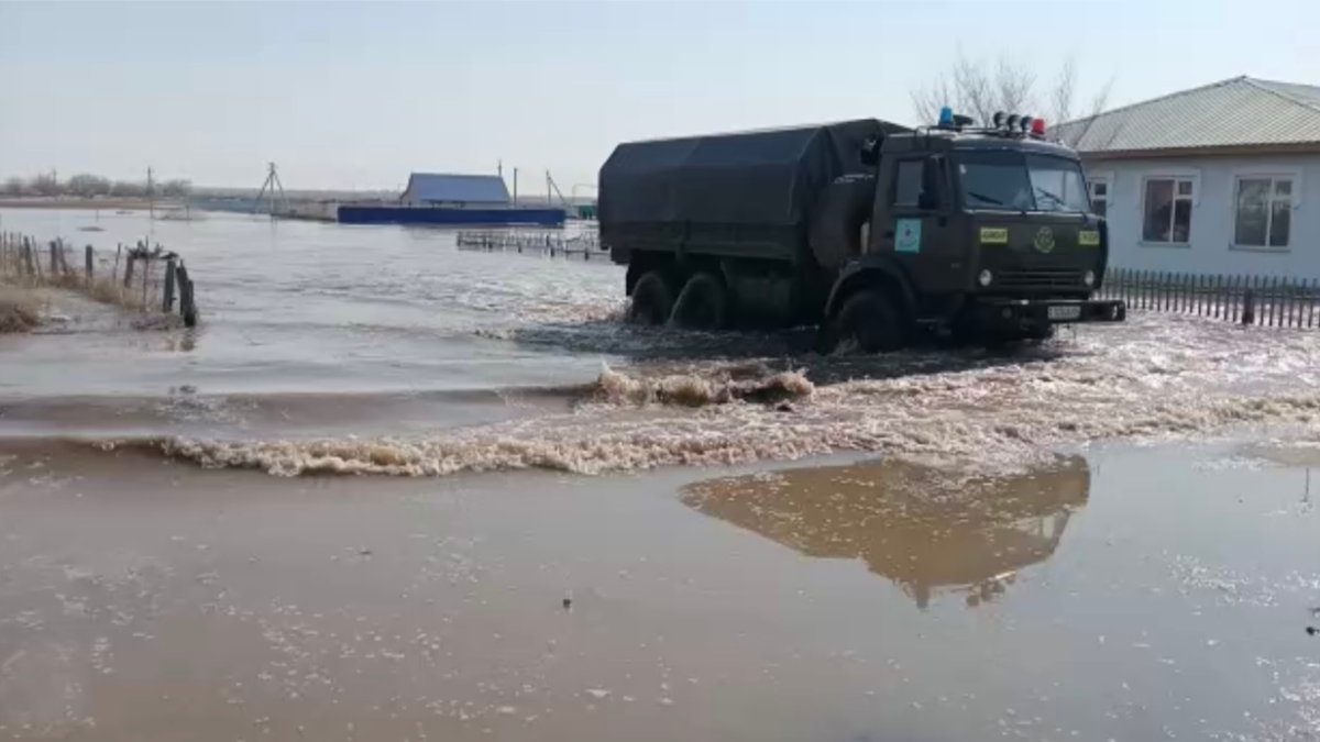 Везде такая ситуация, ждите». Актобе не справляется с большой водой