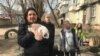 На Луганщині евакуюють людей, попри відсутність погоджених гуманітарних коридорів