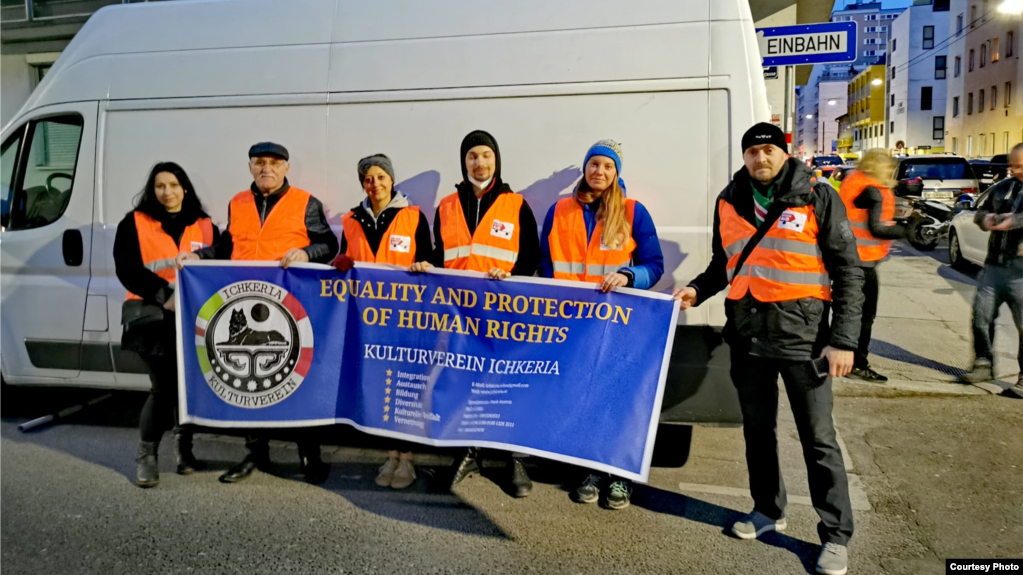 Ичкерийцы Австрии отправляют гуманитарную помощь в Украину