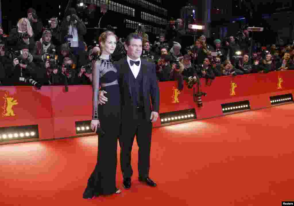 Glumac Josh Brolin i zaručnica Kathryn Boyd.