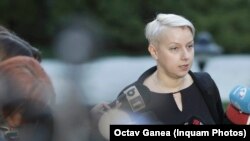 Dana Gîrbovan acuză criticii că răspândesc informații false.