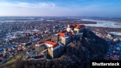 Замок Паланок (Мукачівський замок). Унікальний зразок середньовічної фортифікаційної архітектури