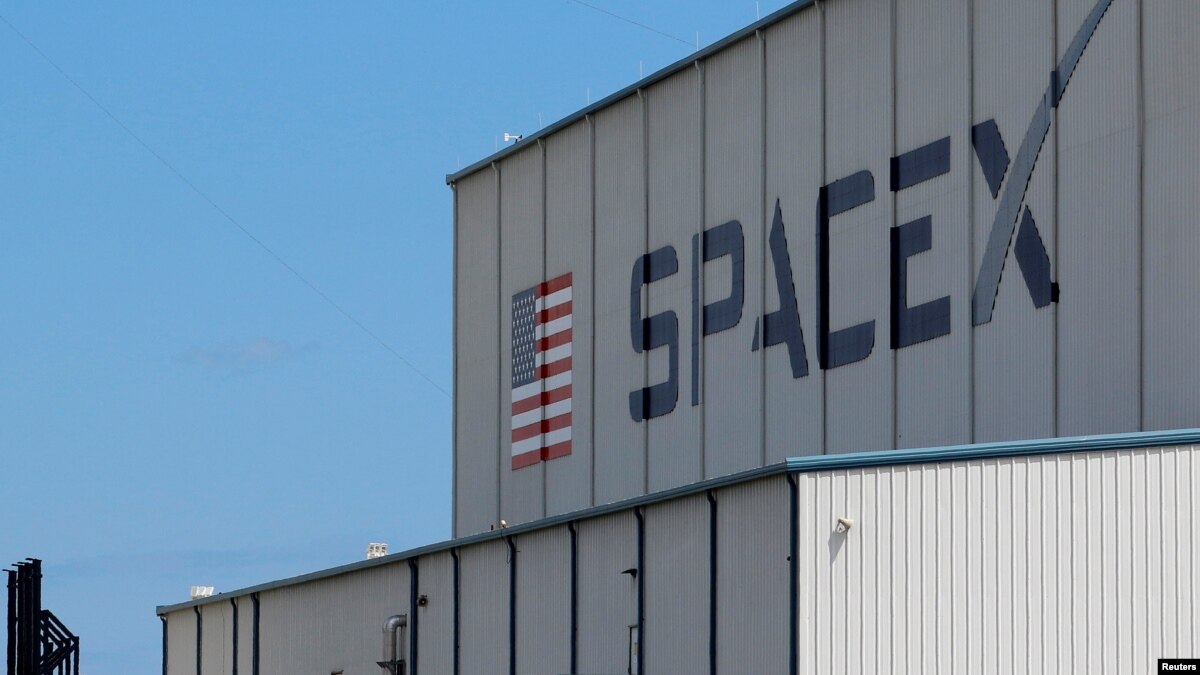 oi5.ru: Прототип ракеты SpaceX для полетов на Марс взорвался во время испытаний Прототип ракеты SpaceX для полетов на Марс взорвался во время испытаний