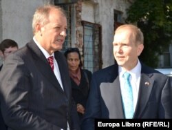 Ministrul sănătății Andrei Usatîi şi ambasadorul american William Moser