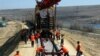 Узбекские железнодорожники восстанавливают пути на перегоне Амузанг-Галаба