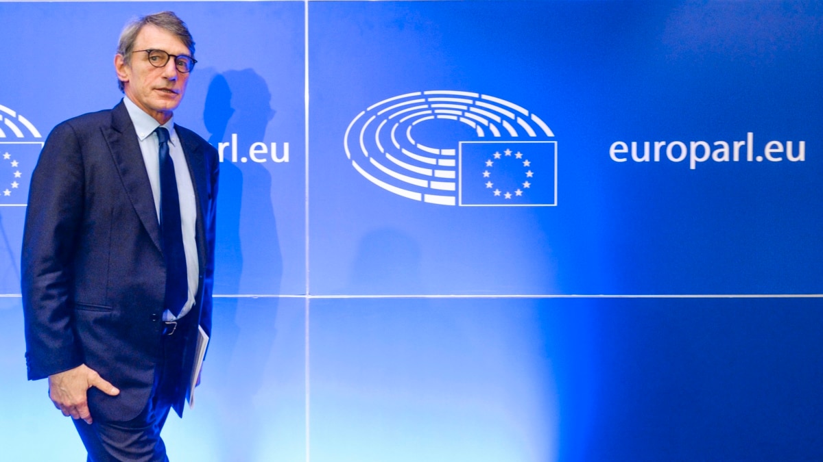 oi5.ru: Президент Европарламента добровольно ушел на карантин после поездки в Италию Президент Европарламента добровольно ушел на карантин после поездки в Италию
