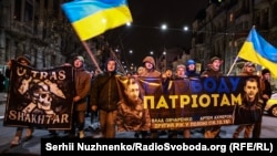 Мітинг за свободу полонених у 2017 році, на банері фото Влада Овчаренка, який тоді перебував у полоні