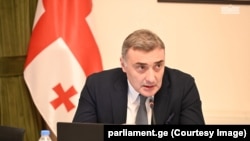 შოთა ბერეკაშვილი, „ქართული ოცნების“ დეპუტატი. იყო ფასების შემსწავლელი საპარლამენტო კომისიის თავმჯდომარე.