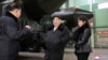 Лидер КНДР Ким Чен Ын вместе с дочерью посетил военный завод 