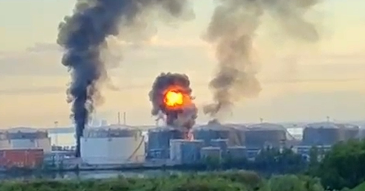 Ukrainian Drones Hit St. Petersburg Oil Terminal Ahead Of Putin's Economic Forum