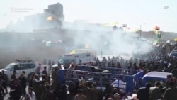 Demonstranti u Bagdadu napali na Ambasadu SAD zbog zračnih udara