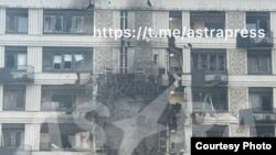 Москвадагы турак-жайлардын бири дрон соккусунан кийин. Орусия, 17-май 2026-жыл