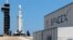 Компанія SpaceX оголосила про участь у спільному проєкті з компанією Space Adventures («Космічні пригоди»), що спеціалізується на космічному туризмі. 