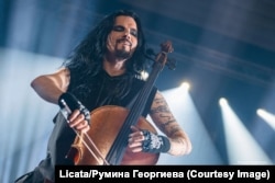 Перту Кивилааксо от Apocalyptica