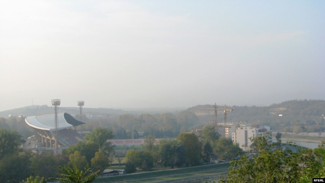 Градски стадион