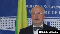 Міністр оборони Литви Юозас Олекас, архівне фото