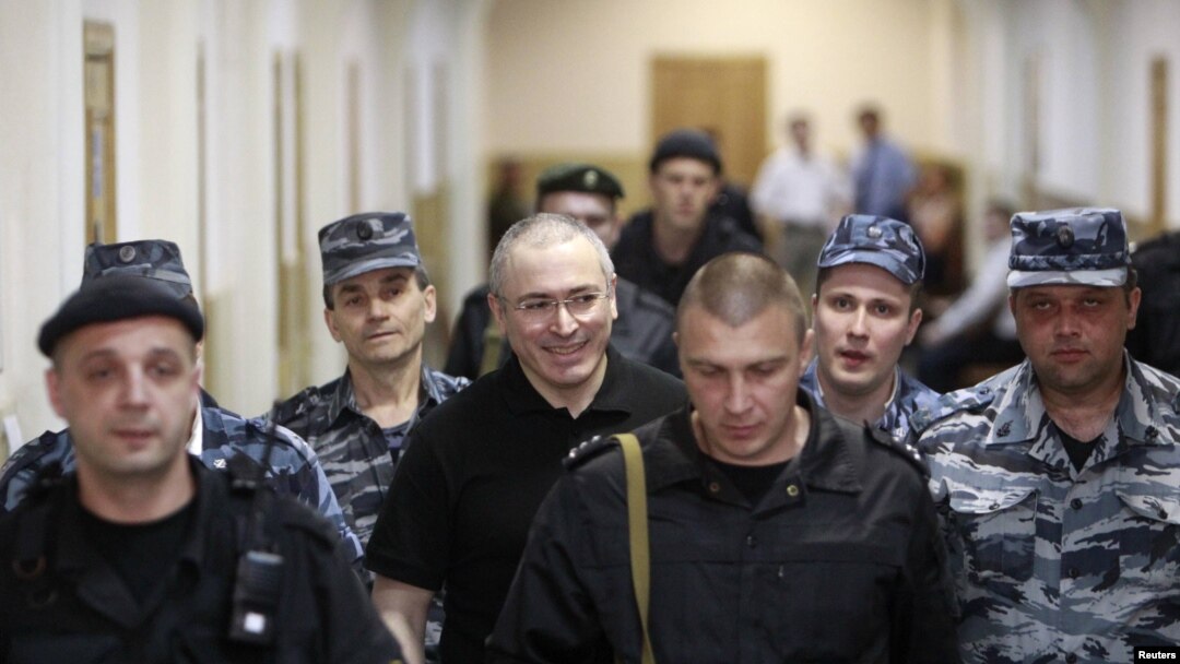 Михаил Ходорковский в Московском суде. 2 июня 2011 г
