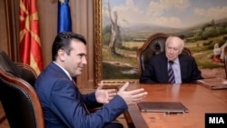 Средба на медијаторот Метју Нимиц со премиерот Зоран Заев.