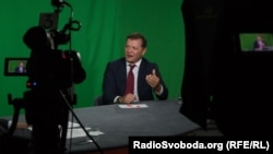 Лідер Радикальної партії Олег Ляшко під час інтерв’ю в 2016 році