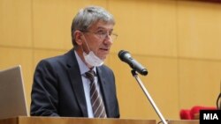 Претседателот на МАНУ, Љупчо Коцарев