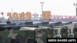 Военная техника на параде в Пекине по случаю 70-летия со дня провозглашения КНР. 1 октября 2019 года