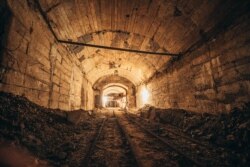 Згнилі колії в тунелі під Тбілісі