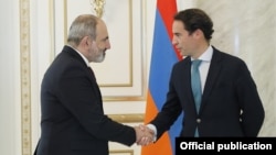 Armenia - Prime Minister Nikol Pashinian meets with NATO envoy Javier Colomina Piriz, Yerevan, October 21, 2021.