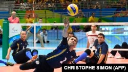 Adnan Manko tokom meča sa Iranom na Paralimpijskim igrama u Rio de Žaneiru 2016. godine, 