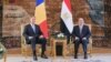 Președintele Klaus Iohannis participă la ceremonia oficială de primire organizată de Președintele Republicii Arabe Egipt, Abdel Fattah El-Sisi, cu ocazia unei vizite de stat la Cairo, Egipt.