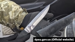Холодное оружие, выявленное сотрудниками Госпогранслужбы Украины