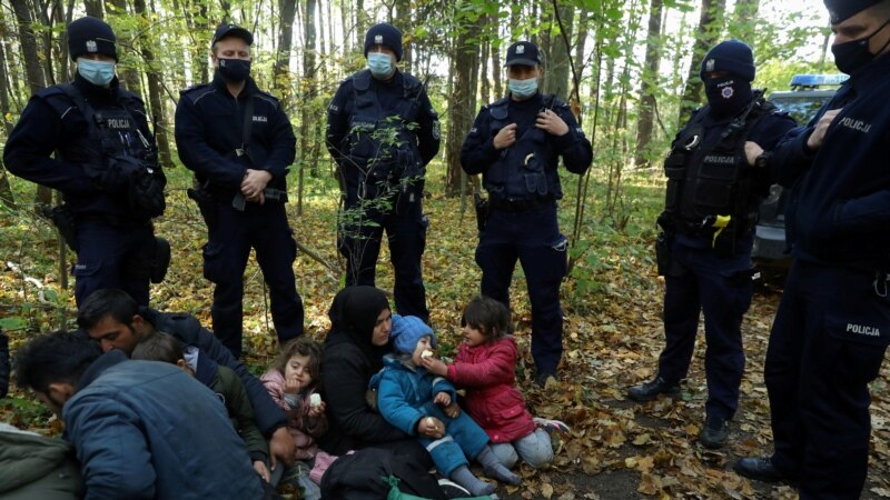 За 24 часа 700 обиди за илегалени премини на мигранти од Белорусија во Полска