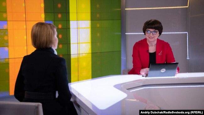 Ведуча програми «Суботнє інтерв’ю» Інна Кузнецова з Ланою Зеркаль