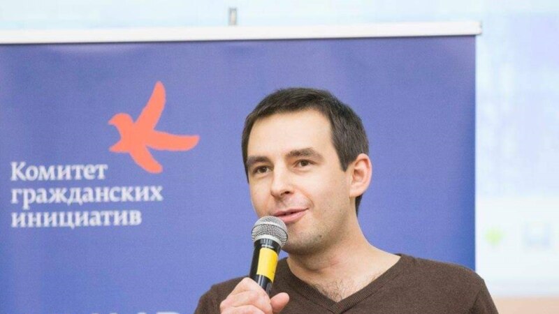 В Самаре после визита ФСБ уволили с работы волонтера Антона Рубина