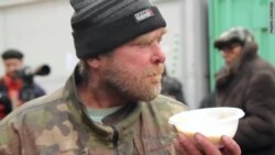 "Уличный магазин" для бездомных Петербурга