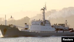 Luftanija e inteligjencës ruse Liman duke lundruar në Detin e Zi në nëntor të vitit 2015