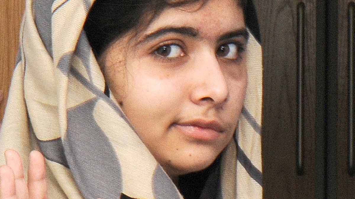 malala yousafzai shot in head
