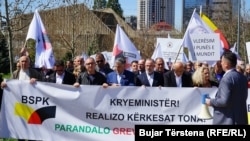 Protesta e Federatave Sindikale të Kosovës, 8 prill 2022.