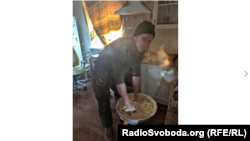 В'ячеслав Попов на кухні захопленого будинку